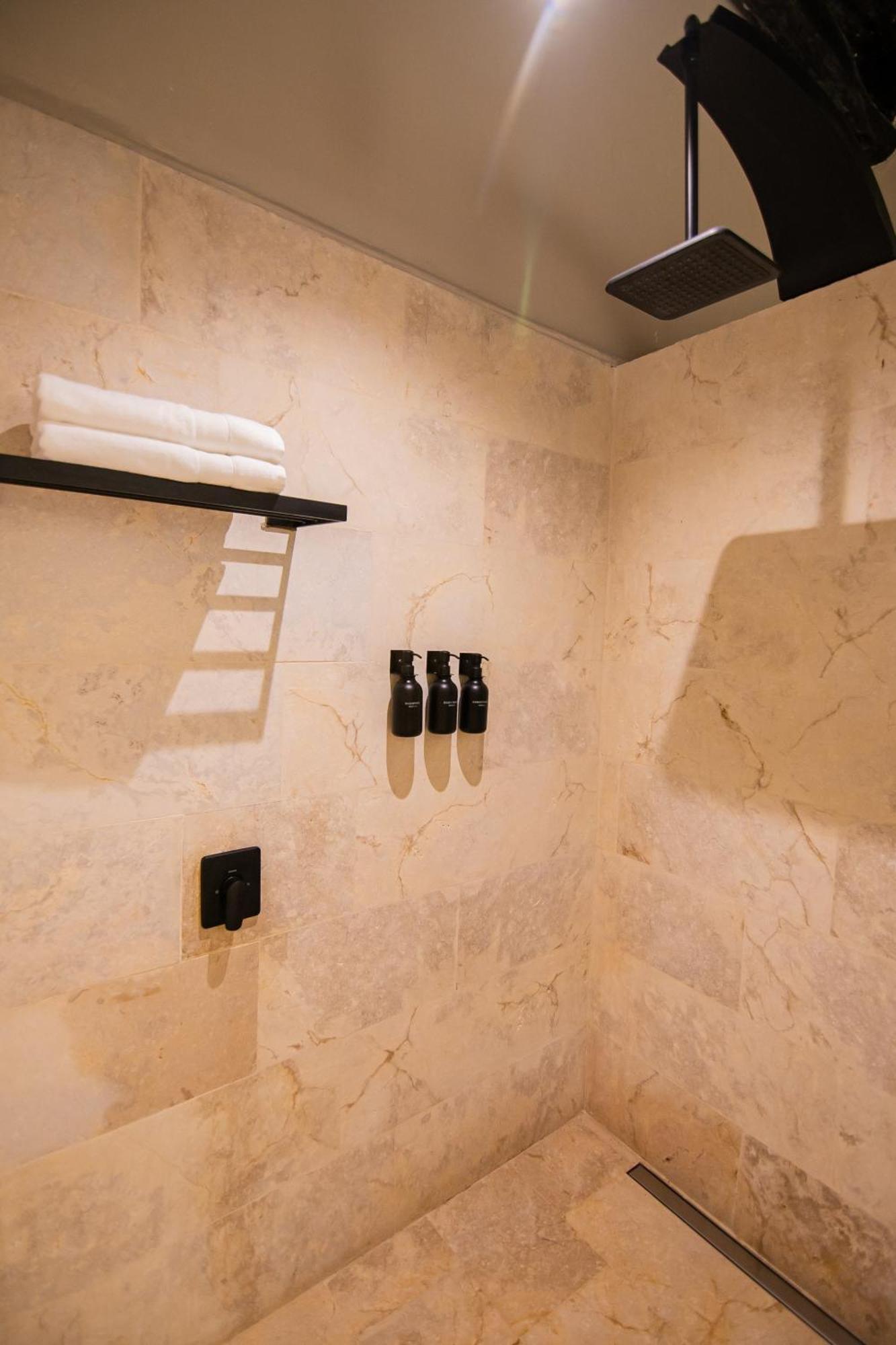 Scalea Di Mare Hotel Cartagena Luaran gambar